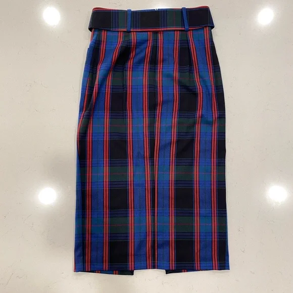 Zara Plaid Skirt - Picture 2 of 5